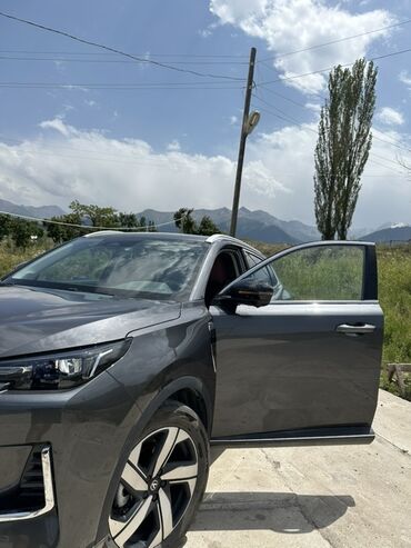 кочкор авто: Серый кроссовер Changan CS55 Plus 2025 год с современным дизайном