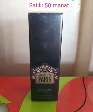 Ətriyyat: Oriflame brendinin "Dancing Lady Hypnotic Night" ətri. Bu ətir 50 ml — 5