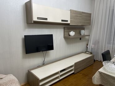 Tavalar: İşlənmiş, TV stend