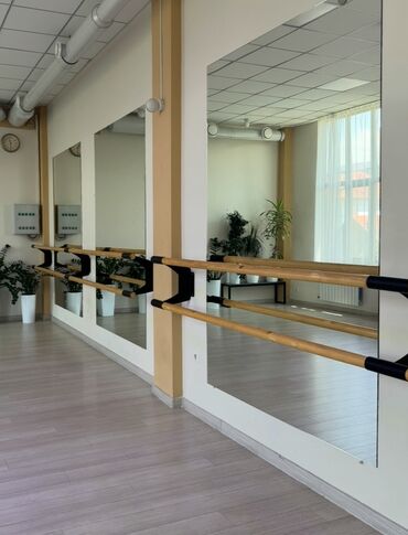 палочка чоппера читать 1: Продаю танцевальный станок 
Цена договорная 
Длинна 3-4 метра 2шт