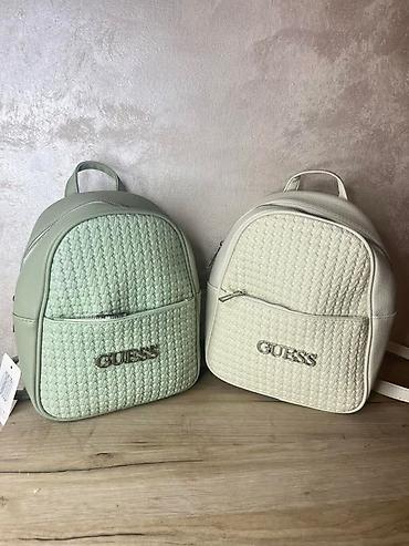 Modni rančevi: Ruksaci – modni modeli sa logotipom - Brendovi: Michael Kors i Guess — 15