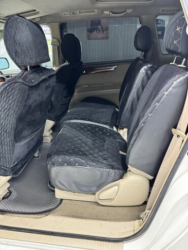 Toyota: Toyota Ipsum: 2001 г., 2.4 л, Автомат, Бензин, Минивэн — 7