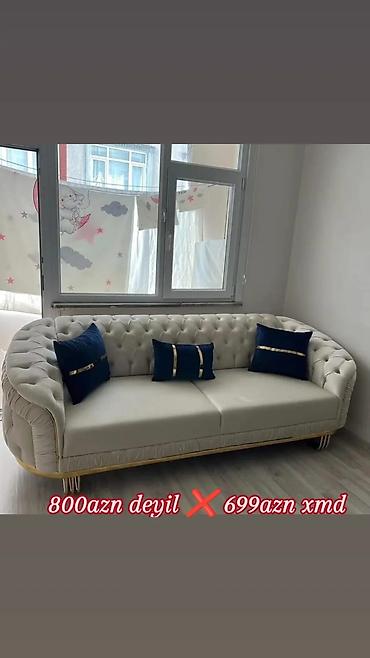 Klassik dizayna malik üç nəfərlik divan. Xüsusiyyətlər: - Rəng: açıq lalafo.az -da Klassik dizayna malik üç nəfərlik divan. Xüsusiyyətlər: - Rəng: açıq