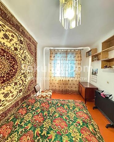 Продажа коттеджей и домов: 🔥СРОЧНО! 🏠Продаётся дом в с. Сокулук 🟡Комнаты: 4 🟡Участок: 6 соток — 16