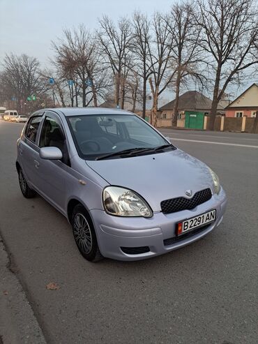 женщин: Toyota Vitz: 2003 г., 1.3 л, Автомат, Бензин, Хэтчбэк