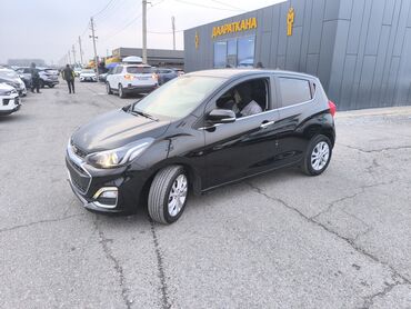 Chevrolet: Chevrolet Spark: 2019 г., 1 л, Вариатор, Бензин, Хэтчбэк — 2