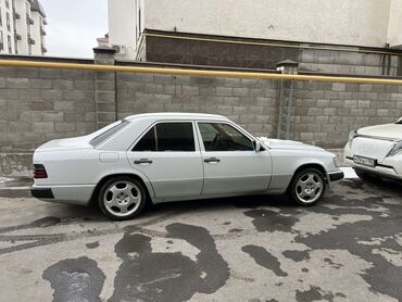 Mercedes-Benz: Mercedes-Benz E-Class: 1991 г., 2 л, Механика, Дизель, Седан