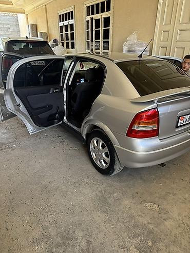 opel astra universal: Opel Astra: 2002 г., 1.6 л, Механика, Бензин, Седан — 4