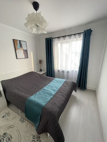 Посуточная аренда домов: 250 м², 10 комнат, Кондиционер, Подвал, погреб, Утепленный — 6