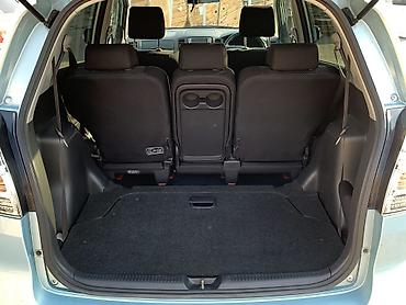 спойллер: Toyota Corolla Spacio: 2003 г., 1.8 л, Автомат, Минивэн — 5