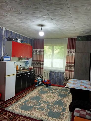 дом в беловодск: 58 м², 3 комнаты, Требуется ремонт С мебелью