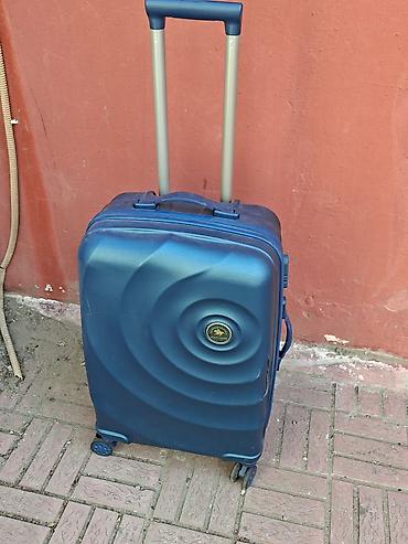Чемоданы: Məhsul: Sərt qabıqlı səyahət çamadanı satilir. Isteyenler elaqe — 2
