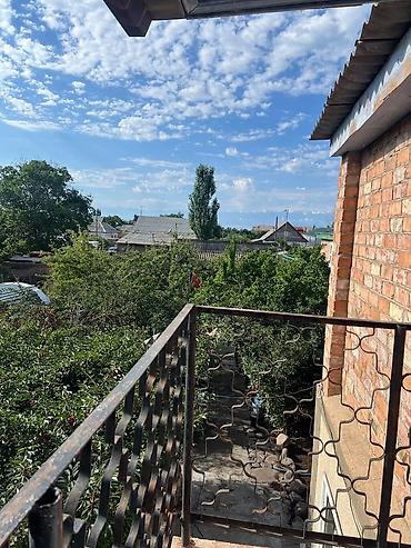 снимать комната: Сдаётся простые комнаты в гостевом доме. - Спальные места: по два — 6