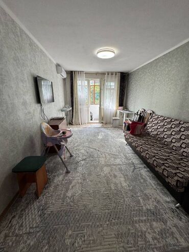 комнаты на аренду: 3 комнаты, 59 м², 104 серия, 2 этаж, Косметический ремонт