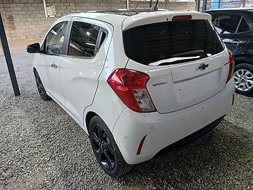 спарк 2: Chevrolet Spark: 2021 г., 1 л, Автомат, Бензин, Хэтчбэк — 3