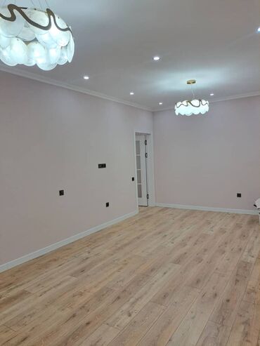комната с подселением для парней: 1 комната, 53 м², 108 серия, 3 этаж, Евроремонт