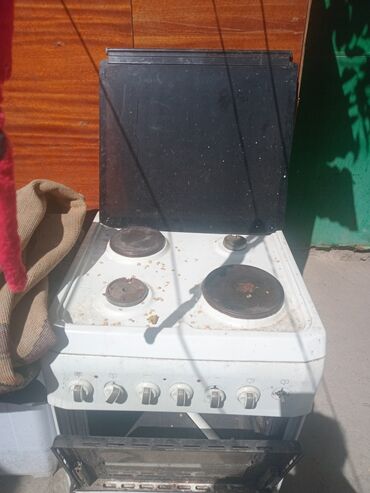 Кухонные плиты и варочные поверхности: Продам газ плиту, в нормально состояние, рабочий