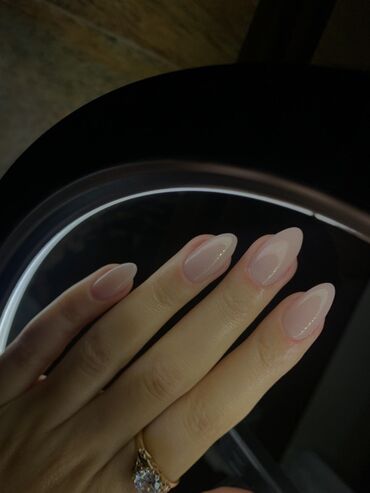 İşıqlandırma: Peşəkar Ring Light (Üç Ayaqlı) • Güclü və bərabər işıqlandırma • 3 — 9