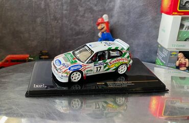 Avtomobil modelləri: Toyota, 2000 il, 1:43, Dəmir — 10