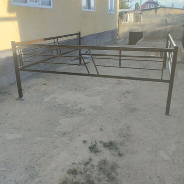 нурбур мебель: Тапчан 300 x 250 x 100 м, Металл