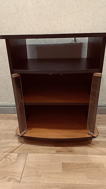 mebel original: İşlənmiş, Düz TV altlığı, Polkalı, Şüşəli, Azərbaycan — 6