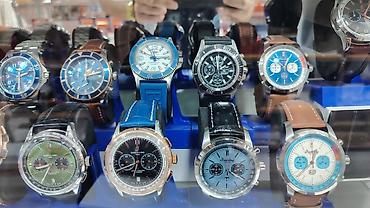 breitling: Kişi qol saatları – müxtəlif modellər və üslublar Məhsul təsviri: - — 1