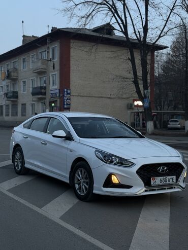 Hyundai: Hyundai Sonata: 2019 г., 2 л, Автомат, Газ, Седан — 3