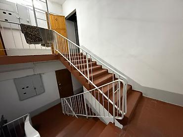 Продажа квартир: 3 комнаты, 63 м², 105 серия, 9 этаж — 8