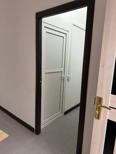 Digər kommersiya daşınmaz əmlakı: Aptek içindekilerle icareye verilik çox işlek bir yerde yerleşir esas — 7