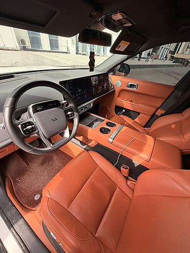 Lixiang: Lixiang L7: 2024 г., 1.5 л, Гибрид, Кроссовер — 4