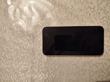 телефон fly с большим аккумулятором: IPhone 13, 128 GB, White Titanium, Face ID