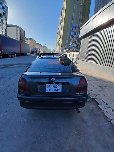 Унаа: Toyota Avensis: 2002 г., Автомат, Лифтбек — 3