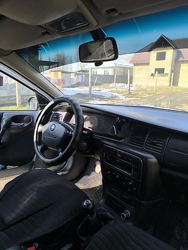 Opel: Opel Vectra: 2000 г., 1.8 л, Механика, Бензин, Седан — 5