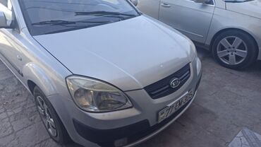 kia volkswagen: Kia Rio: 1.5 л | 2005 г. Хэтчбэк