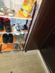 pol taxtas: Metal karkaslı 4 mərtəbəli ayaqqabı rəfi - Material: möhkəm metal