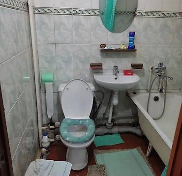 9мкр: 2 комнаты, 42 м², 9 мкр Хрущевка, 2 этаж — 8
