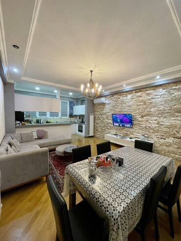 Yeni tikili: 3 otaqlı, Yeni tikili, m. Qara Qarayev, 122 kv. m — 3