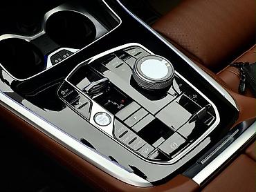 x5 2017: BMW 7 series: 2023 г., 3 л, Автомат, Бензин, Кроссовер — 5