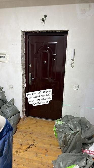 Seyf qapı 150 azn yaxşı vəzyətdədi hün 2.10 eni 1 metr H Aslanov