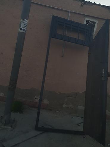 İşlənmiş Giriş qapısı Çərçivə ilə, Zəmanətsiz, Ünvandan götürmə