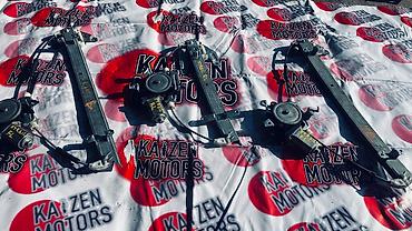 Электрические моторчики: Электрический моторчик Toyota Б/у, Оригинал, Япония — 3