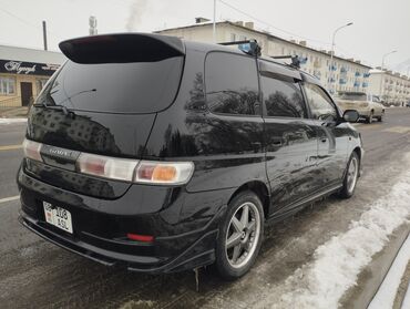 Toyota: Toyota Ipsum: 2000 г., 2 л, Автомат, Бензин, Минивэн — 10