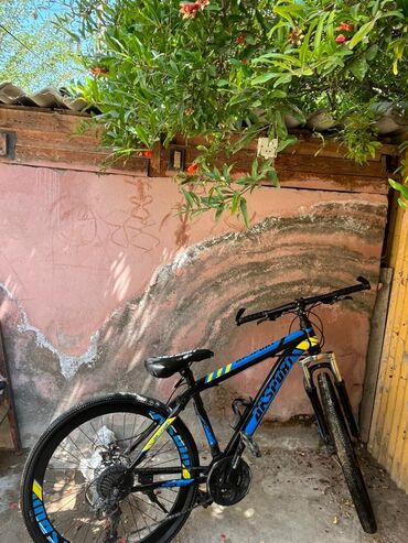 Uşaq velosipedləri: İşlənmiş İki təkərli Uşaq velosipedi 26", sürətlərin sayı: 7, Ödənişli çatdırılma