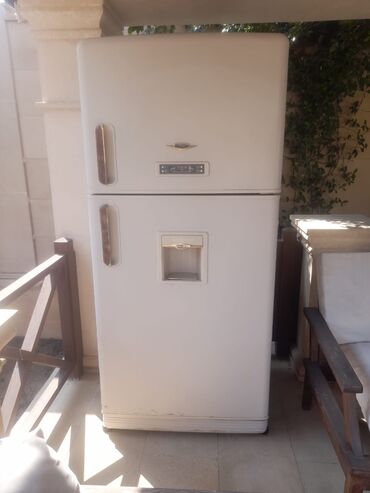soyuduc: 2 qapılı Whirlpool Soyuducu Satılır, rəng - Ağ, Dispenserli