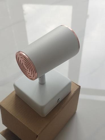 smart light: Продаю два новых поворотных светильника мощностью 7w. Белый матовый — 4