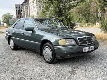 Mercedes-Benz: Mercedes-Benz 220: 1994 г., 2.2 л, Механика, Бензин, Седан