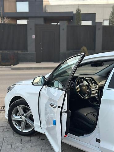 Hyundai: Hyundai Sonata: 2018 г., 2 л, Автомат, Бензин, Седан — 10