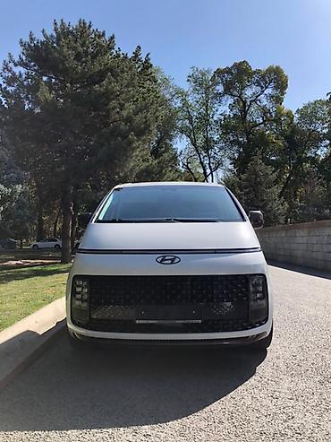 Hyundai: Hyundai Staria: 2021 г., 2.2 л, Автомат, Дизель, Минивэн — 10