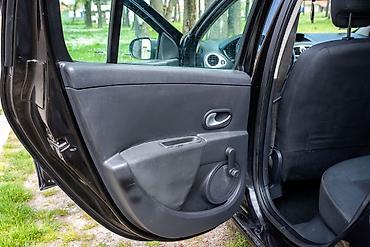 Renault: Renault Clio III – crni, 5 vrata, hečbek - Motor: benzinski — 11