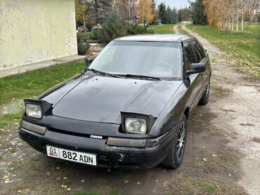 машины продают: Mazda 323: 1990 г., 1.8 л, Механика, Бензин, Хэтчбэк